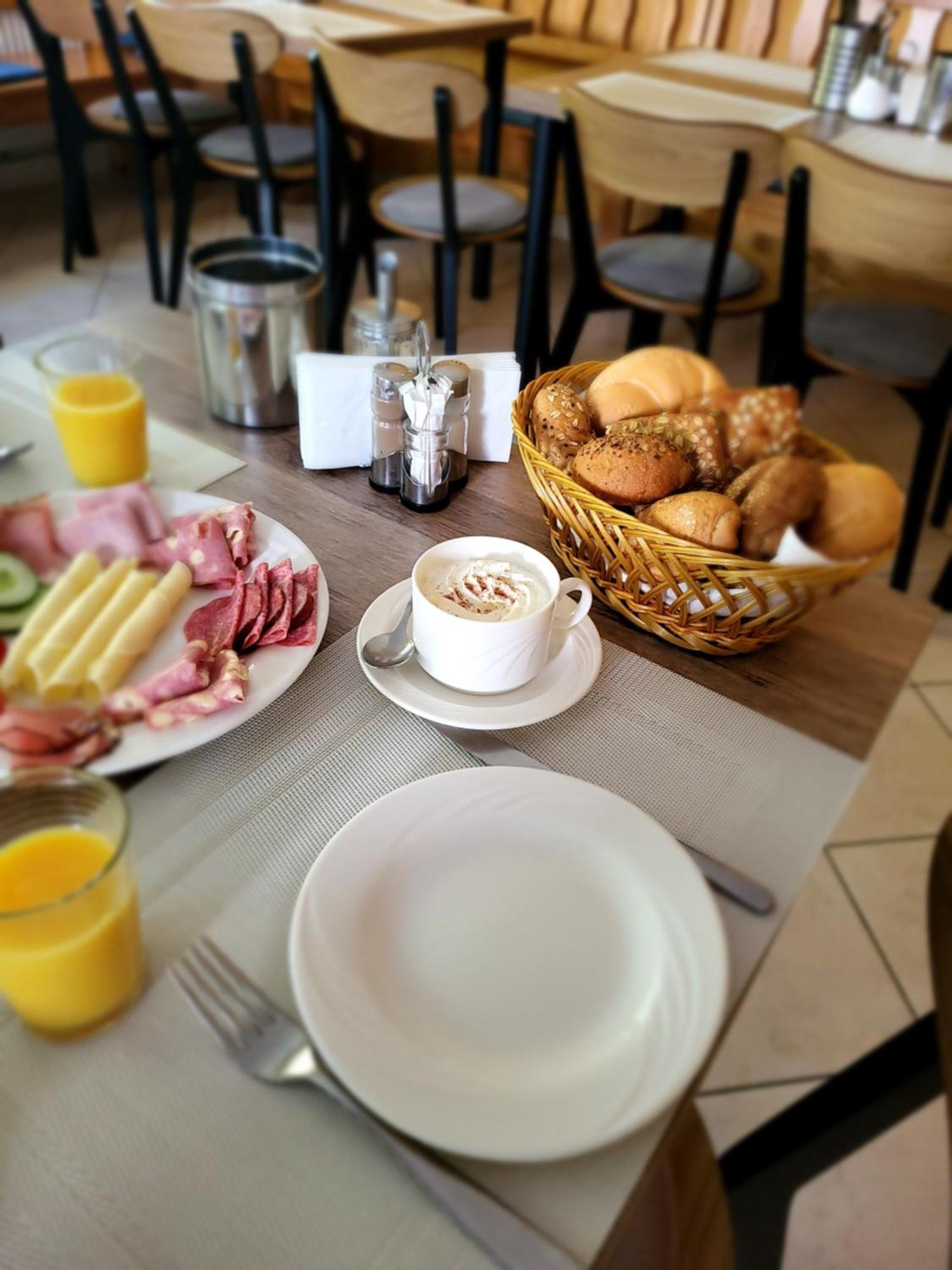 Hotel Alpin Мурау Экстерьер фото